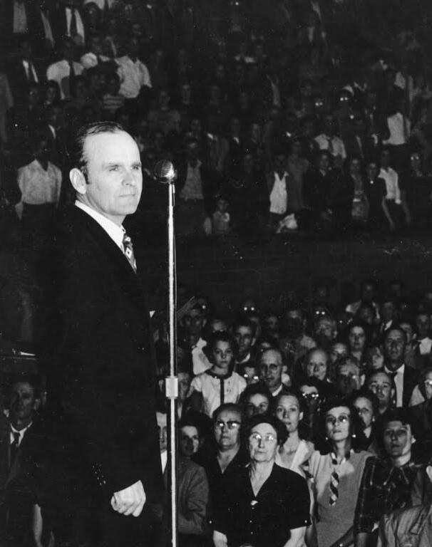 William Branham - Dypet kaller på dypet